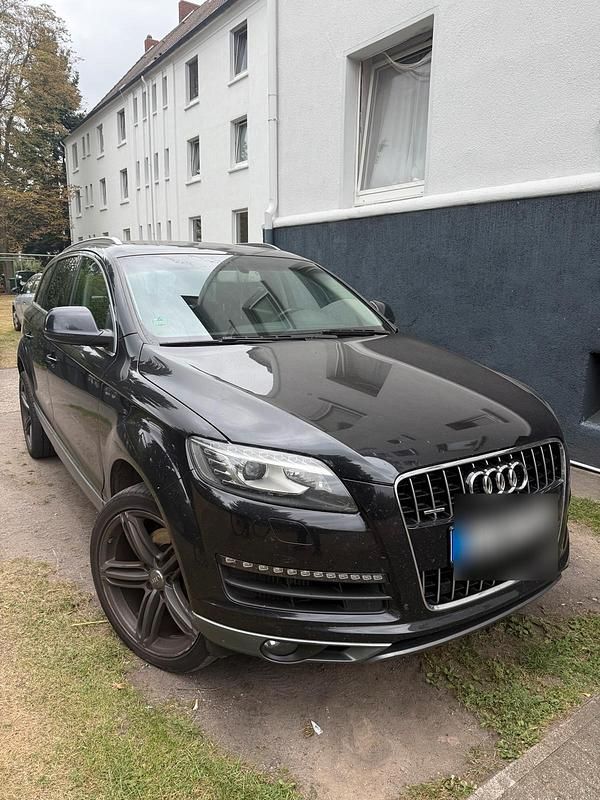 Schwarz Gebraucht 2014 Audi Q7 SUV | 14.500 € (Superpreis) - Bild 1/4