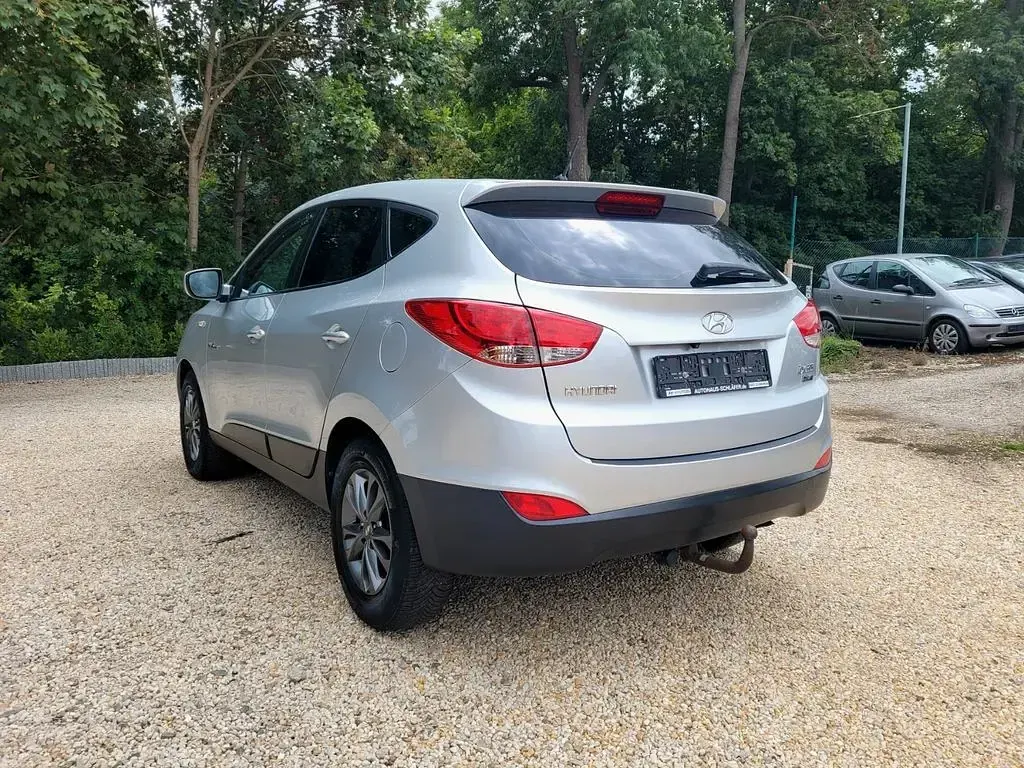 Gebraucht Hyundai ix35 116 PS (85 kW) 2015 Grau SUV