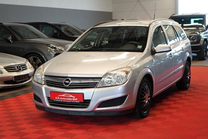Silber Gebraucht 2007 Opel Astra Edition Limousine | 1.250 € (Superpreis) - Bild 1/4