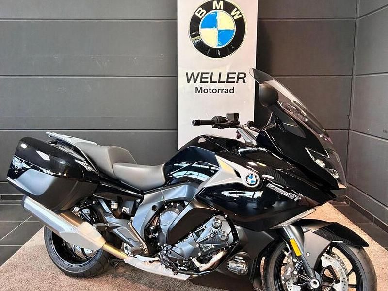 Second-hand BMW 1600 2025 Negru