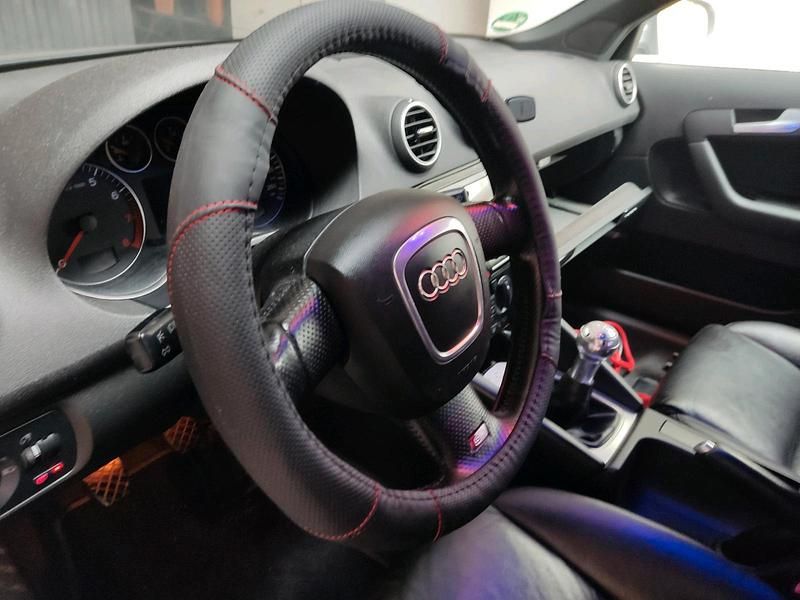 Gebraucht Audi A3 S-Line 250 PS (183 kW) 2005 Blau Kleinwagen