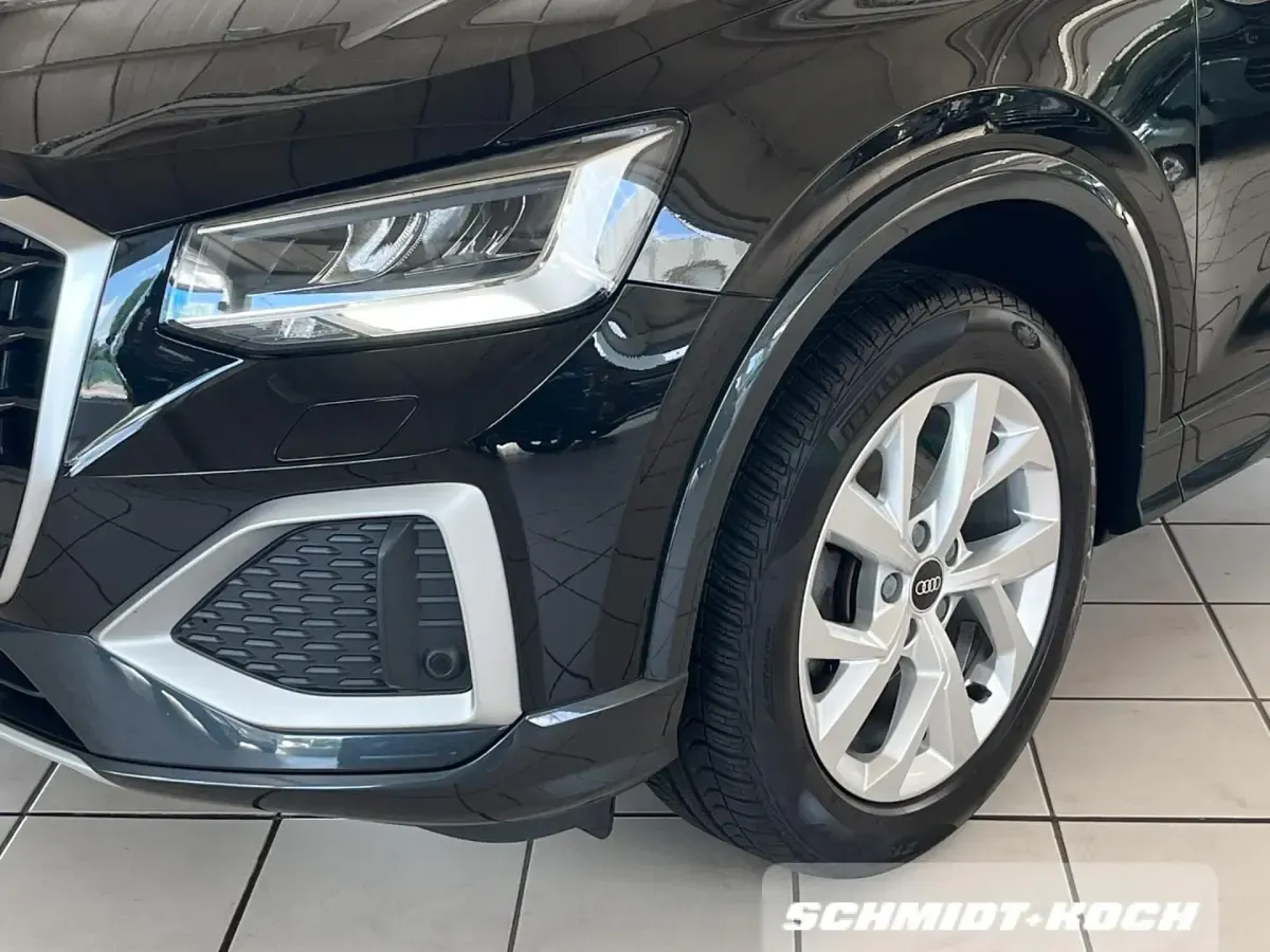Gebraucht Audi Q2 Advanced 150 PS (110 kW) 2021 Mythosschwarz (schwarz) SUV