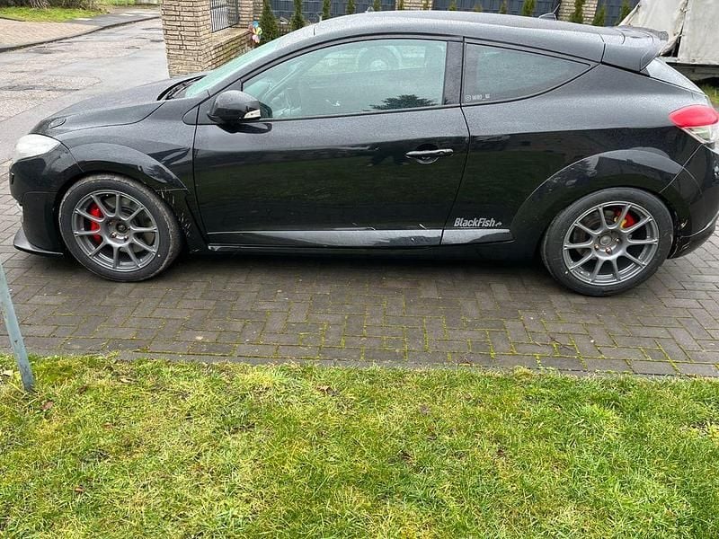 Gebraucht Renault Mégane III R.S. 250 PS (183 kW) 2012 Schwarz Coupé