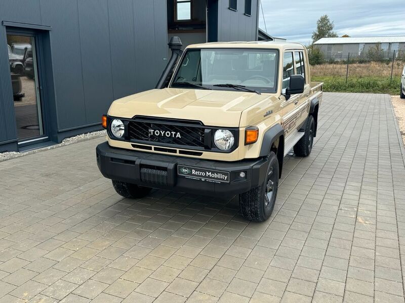 Beige Neu 2025 Toyota Land Cruiser SUV | 78.900 € (Etwas zu teuer) - Bild 1/4
