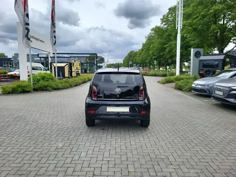 Gebraucht VW up! Active 65 PS (47 kW) 2022 Schwarz Kleinwagen