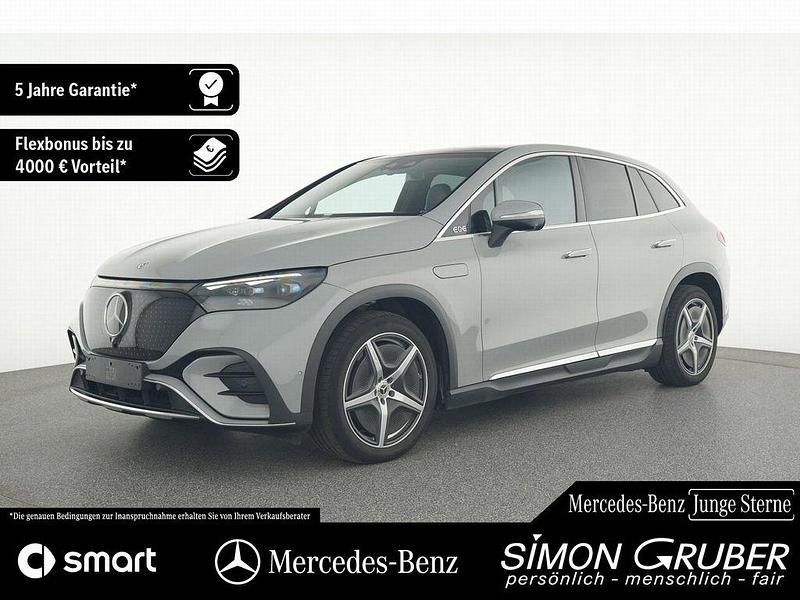 Grau Gebraucht 2024 Mercedes EQE350 SUV AMG SUV | 66.500 € - Bild 1/4
