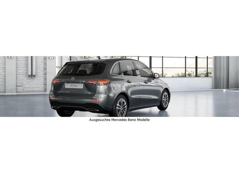 Gebraucht Mercedes 200 150 PS (110 kW) 2025 Mountaingraumetallic (metallic) Limousine