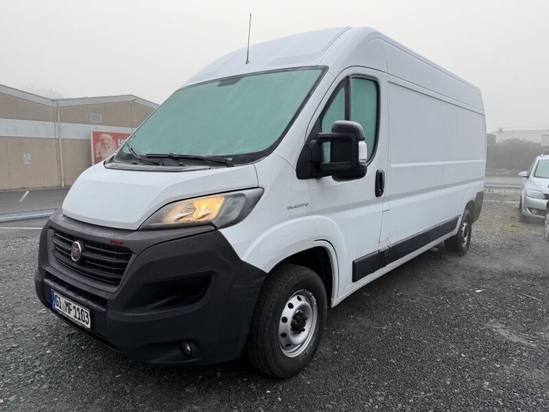 Weiß Gebraucht 2021 Fiat Ducato Van | 11.400 € (Teuer) - Bild 1/4