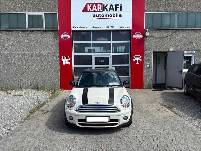 Gebraucht Mini Cooper D 109 PS (80 kW) 2010 Weiß Kleinwagen