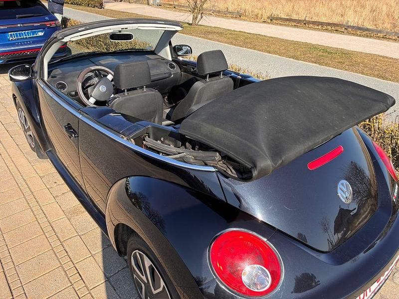 Gebraucht VW New Beetle Edition 102 PS (75 kW) 2008 Schwarz Kleinwagen