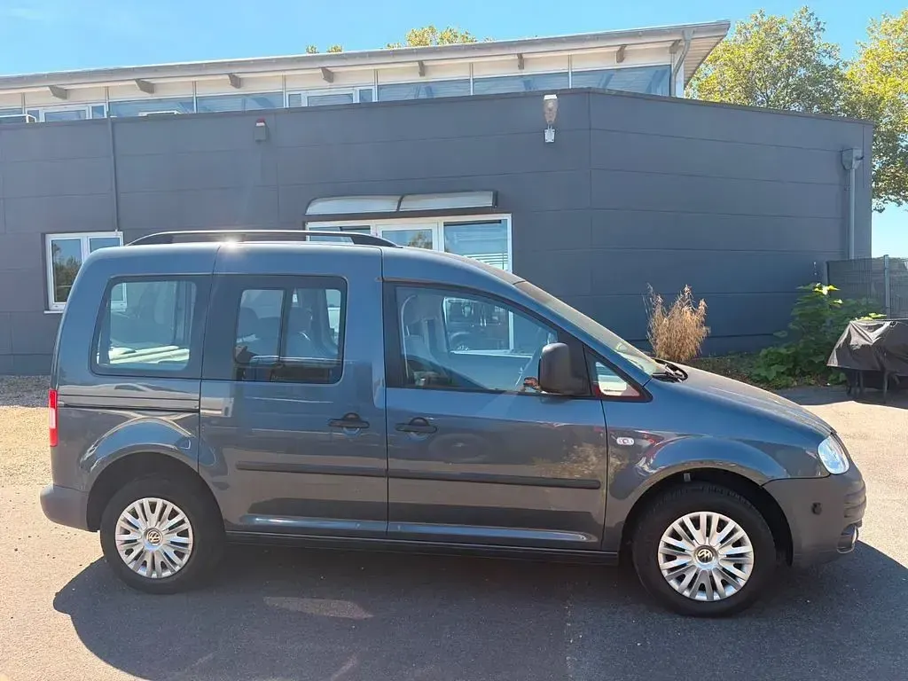 Gebraucht VW Caddy Life 105 PS (77 kW) 2010 Grau Van / Kleinbus
