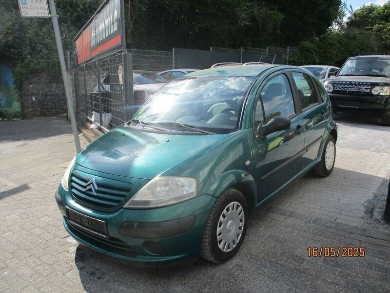 Grün Gebraucht 2002 Citroën C3 Kleinwagen | 1.200 € (Superpreis) - Bild 1/4
