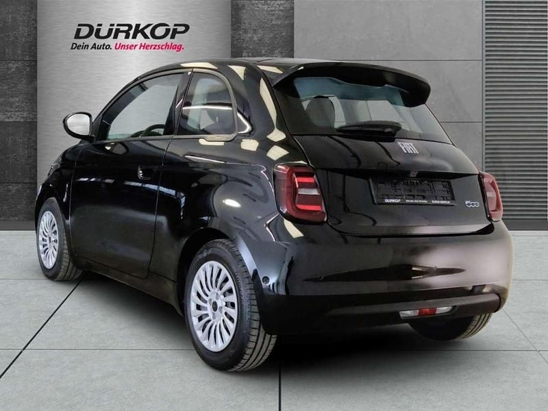 Gebraucht Fiat 500e 86 kW (118 PS) 2023 Colore esterno (onyx schwarz) Kleinwagen