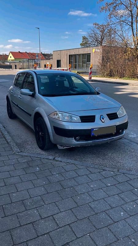 Gebraucht 2003 Renault Mégane II Kleinwagen | 850 € (Guter Preis) - Bild 1/2