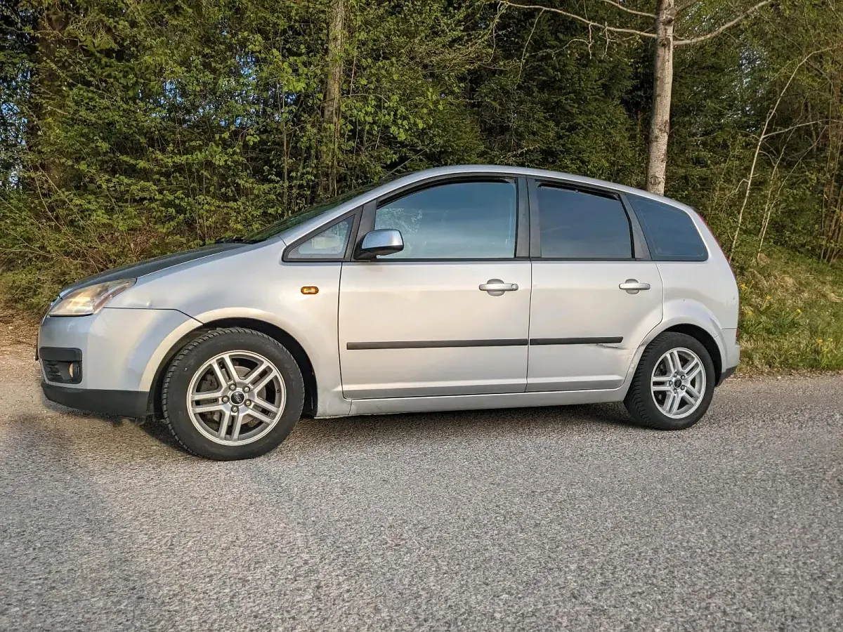 Gebraucht Ford Focus 125 PS (91 kW) 2005 Silber Limousine