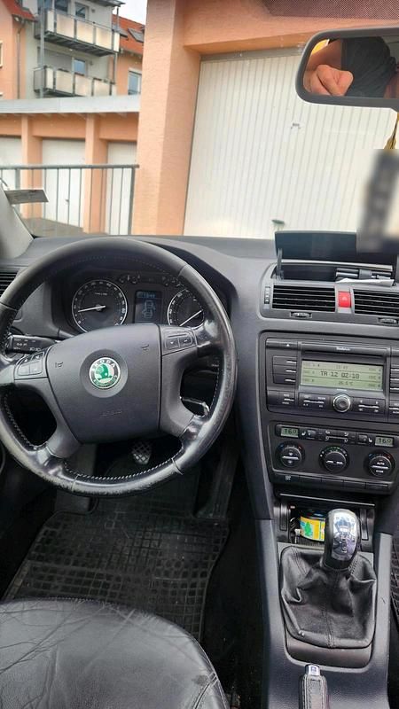 Gebraucht Skoda Octavia 150 PS (110 kW) 2005 Gold Kombi