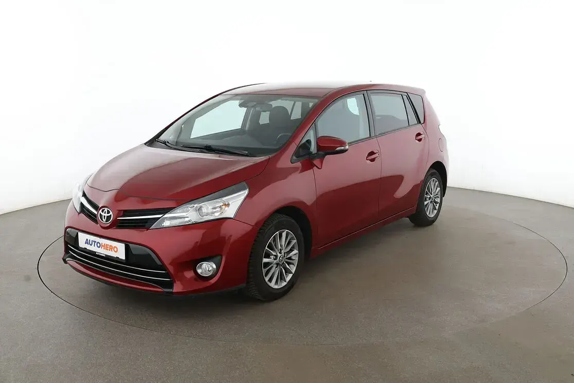 Gebraucht Toyota Verso Edition-S 147 PS (108 kW) 2017 Van / Kleinbus