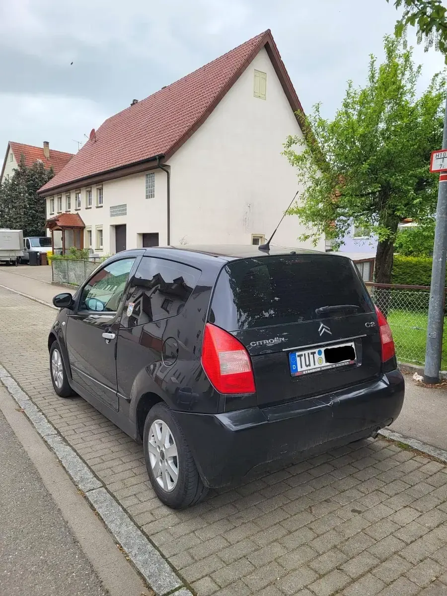 Gebraucht Citroën C2 73 PS (53 kW) 2004 Schwarz Kleinwagen