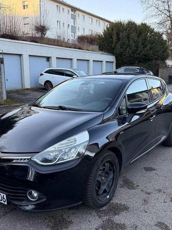 Gebraucht 2016 Renault Clio IV LIMITED Limousine | 8.800 € (Teuer) - Bild 1/4