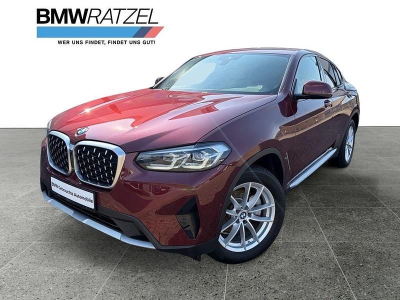 Gebraucht BMW X4 Performance 184 PS (135 kW) 2021 Rot SUV