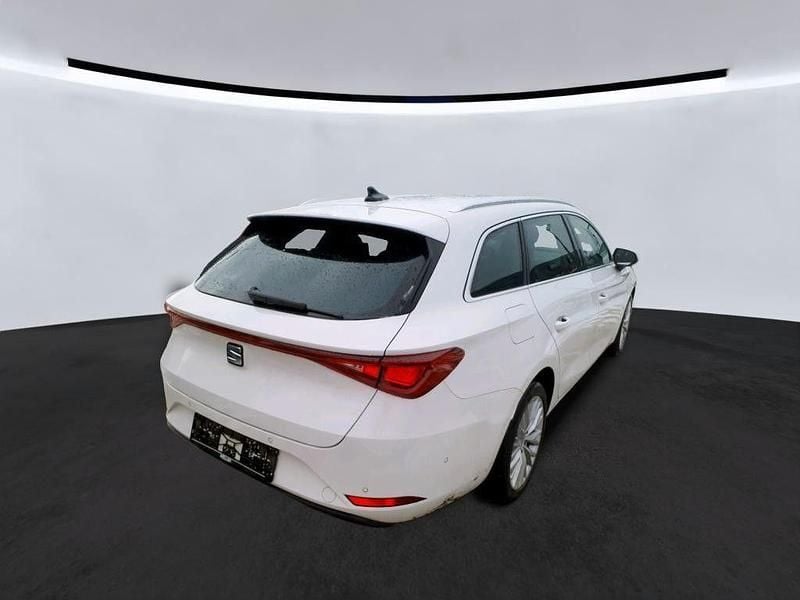 Gebraucht Seat Leon XCELLENCE 131 PS (96 kW) 2022 Weiß Kombi