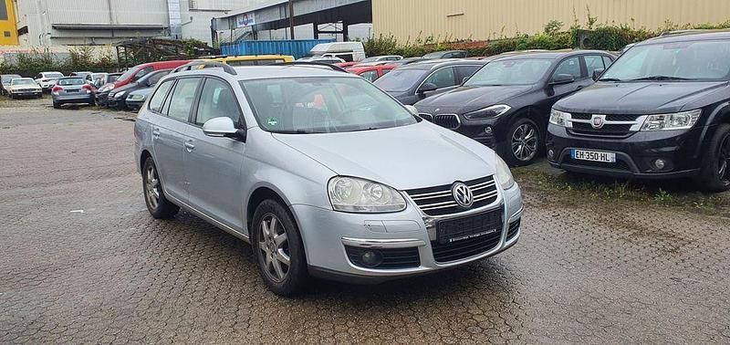 Gebraucht VW Golf VI Trendline 105 PS (77 kW) 2009 Silber Kleinwagen