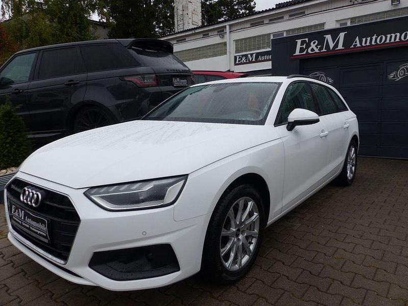 Weiß Gebraucht 2021 Audi A4 Business Kombi | 16.680 € (Guter Preis) - Bild 1/4