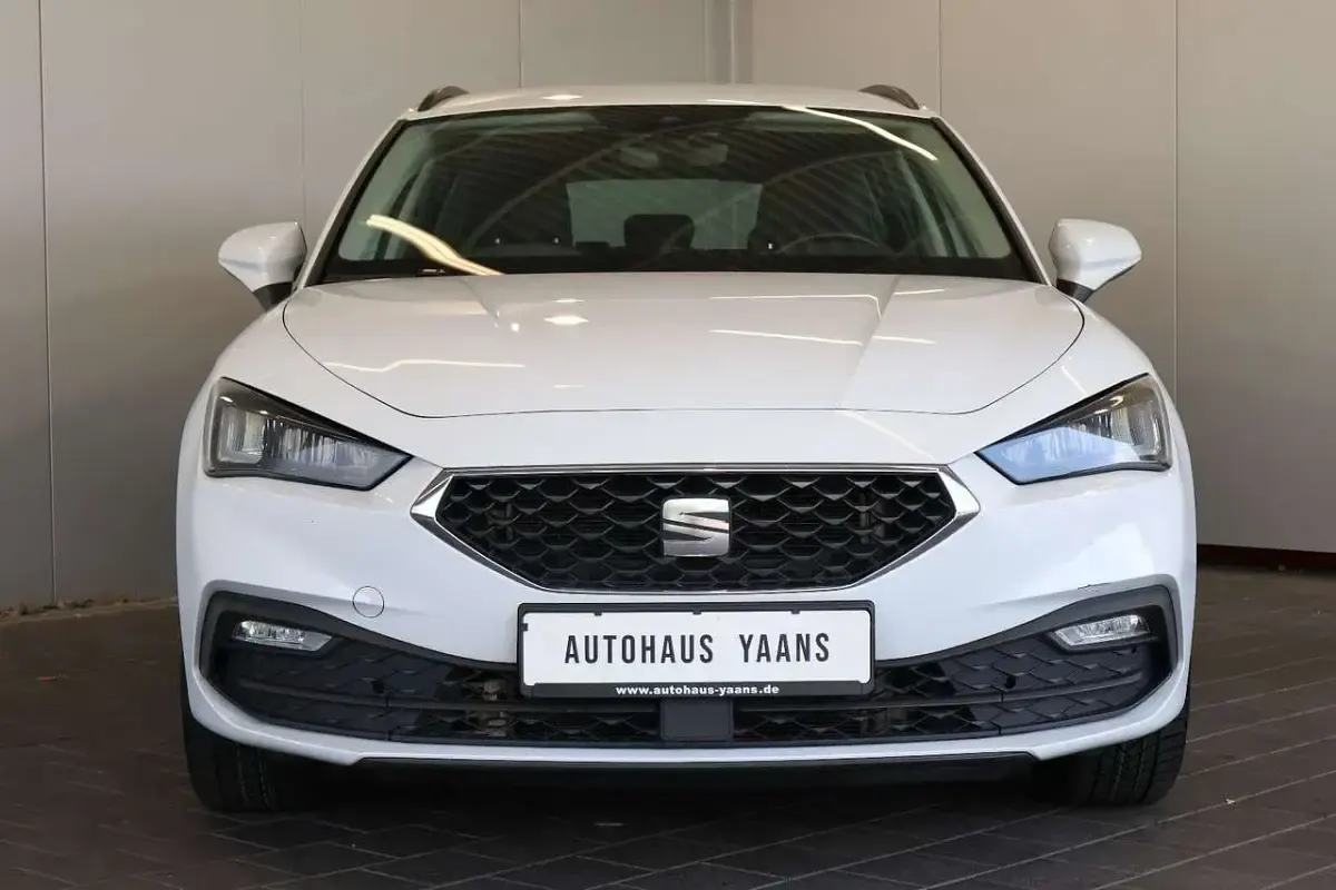 Gebraucht Seat Leon ST Style 150 PS (110 kW) 2024 Weiß Kombi