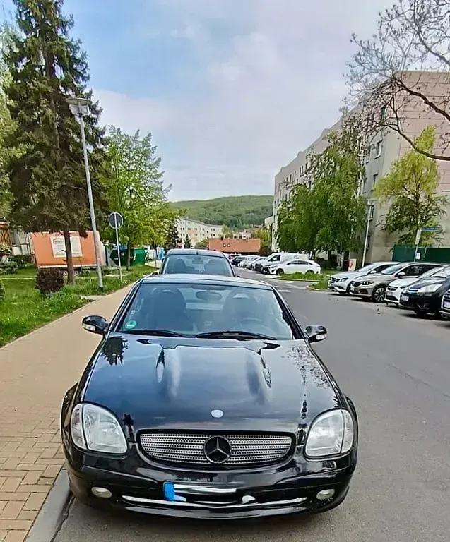 Second-hand Mercedes SLK200 163 CP (119 kW) 2000 Negru Cabrio