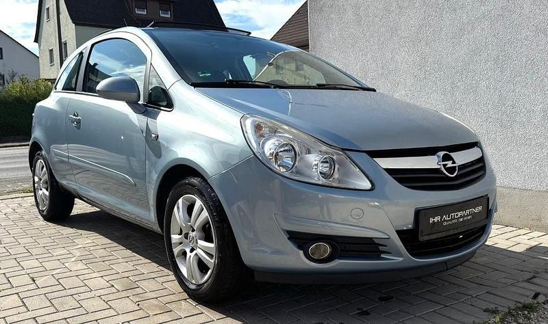 Blau Gebraucht 2007 Opel Corsa Cosmo Kleinwagen | 3.900 € (Teuer) - Bild 1/4