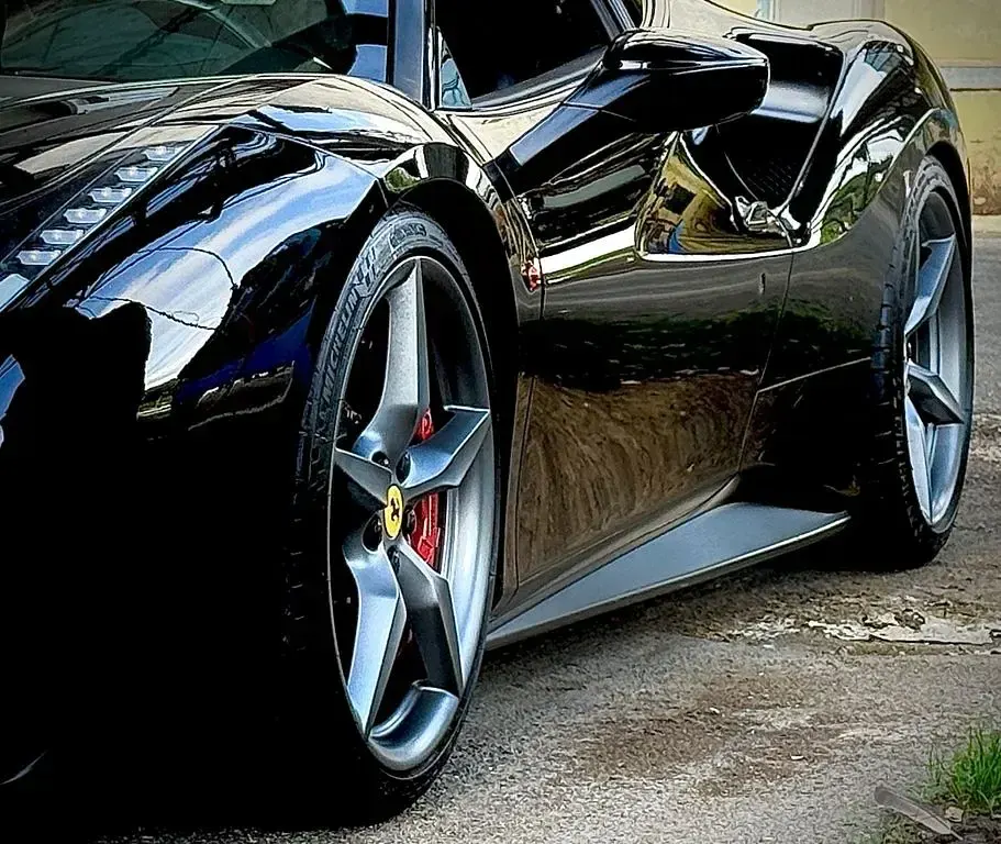 Gebraucht Ferrari 488 669 PS (492 kW) 2018 Schwarz Coupé