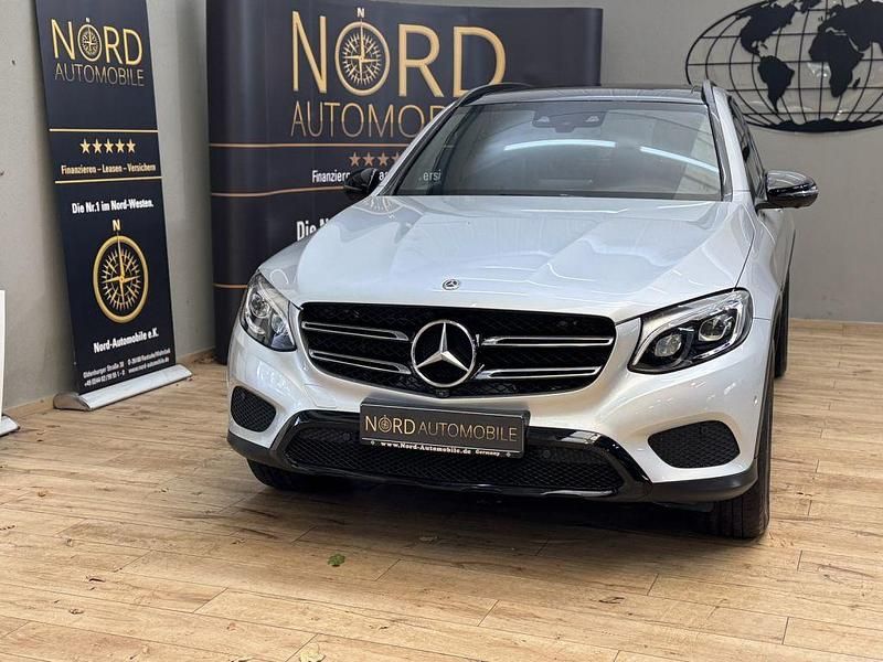 Irdiumsilber metallic (metallic) Gebraucht 2019 Mercedes GLC250 AMG SUV | 29.849 € (Fairer Preis) - Bild 1/3