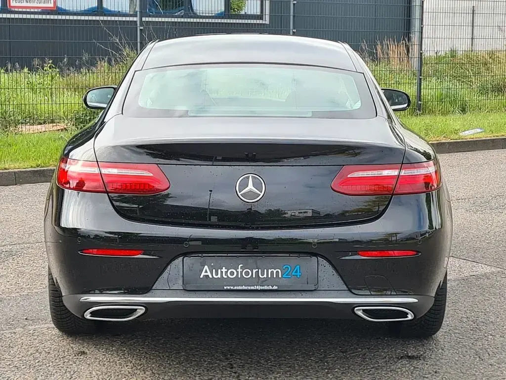 Occasion Mercedes E200 184 ch (135 kW) 2018 Noir Coupé