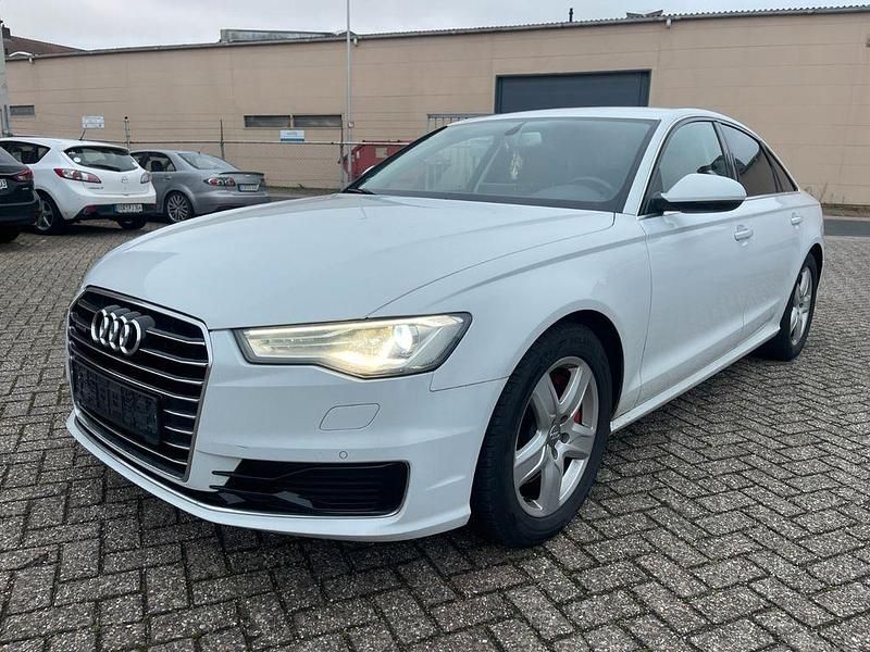 Gebraucht Audi A6 Sport 218 PS (160 kW) 2015 Weiß Limousine