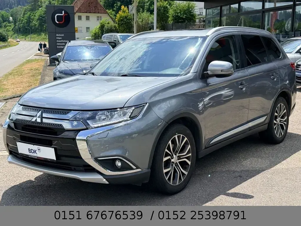 Gebraucht Mitsubishi Outlander Top 150 PS (110 kW) 2016 Grau SUV