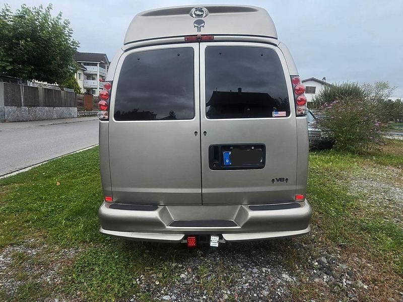 Gebraucht Chevrolet Express 258 PS (189 kW) 2004 Beige Van / Kleinbus