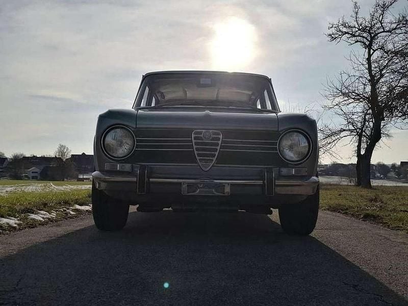 Gebraucht Alfa Romeo Giulia 1300 Super 88 PS (64 kW) 1971 Grau Limousine