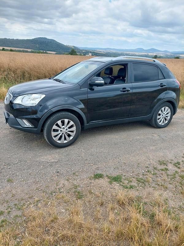 Schwarz Gebraucht 2013 Ssangyong Korando SUV | 3.500 € (Guter Preis) - Bild 1/4