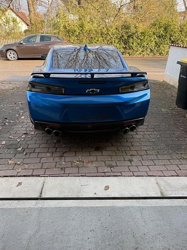 Gebraucht Chevrolet Camaro SS 460 PS (338 kW) 2017 Blau Coupé