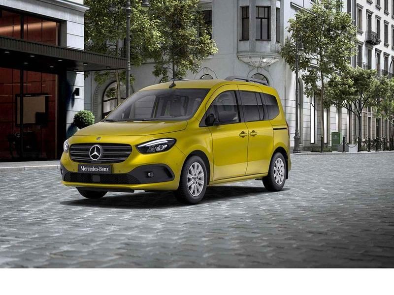Gelb Gebraucht 2022 Mercedes Citan 113 Progressive Kombi | 23.887 € (Fairer Preis) - Bild 1/4