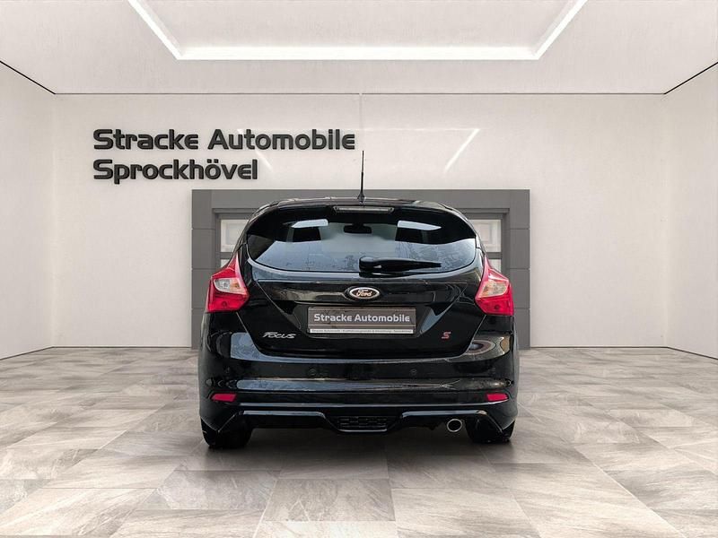 Gebraucht Ford Focus ST-Line 150 PS (110 kW) 2013 Schwarz Kleinwagen