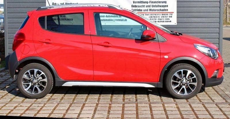 Gebraucht Opel Karl Rocks 73 PS (53 kW) 2018 Rot Kleinwagen