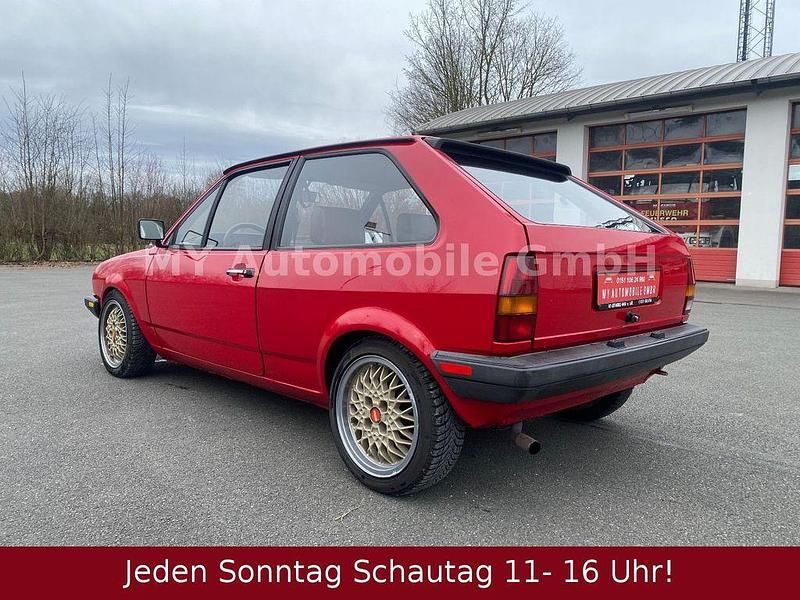 Gebraucht VW Polo 54 PS (39 kW) 1988 Rot Coupé