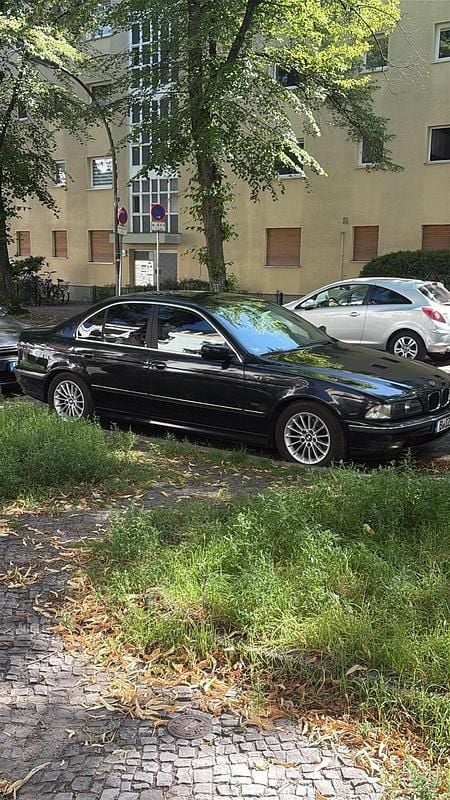 Schwarz Gebraucht 1999 BMW 528 Limousine | 4.499 € (Fairer Preis) - Bild 1/4