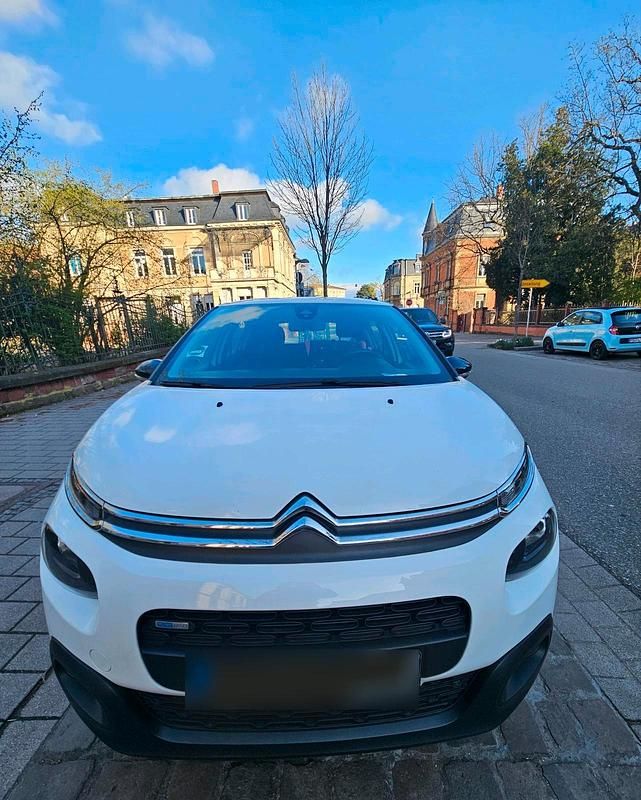 Gebraucht Citroën C3 82 PS (60 kW) 2017 Weiß Kleinwagen