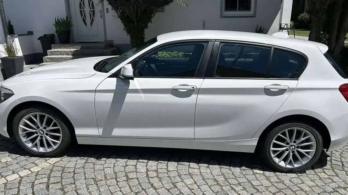 Gebraucht BMW 116 136 PS (100 kW) 2014 Weiß Kleinwagen