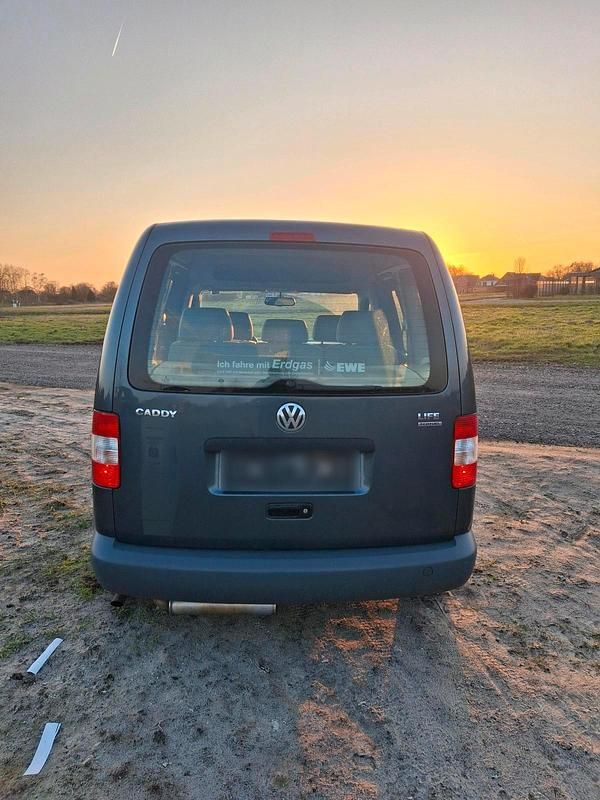 Second-hand VW Caddy 102 CP (75 kW) 2009 Gri Monovolum