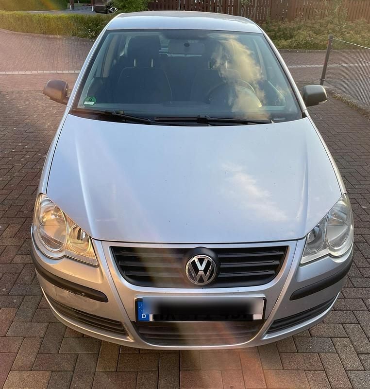 Silber Gebraucht 2007 VW Polo Kleinwagen | 1.100 € (Superpreis) - Bild 1/4