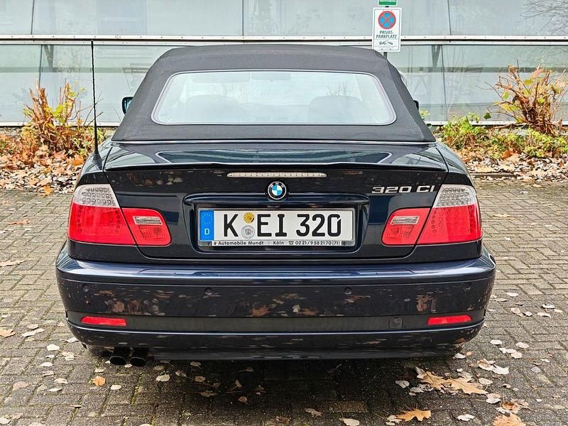 Gebraucht BMW 320 Cabriolet Exclusive 170 PS (125 kW) 2006 Blau Cabrio