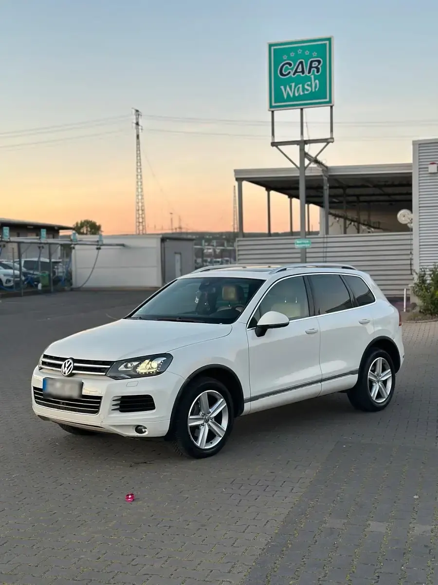 Gebraucht VW Golf VI Exclusive 245 PS (180 kW) 2011 Weiß Kleinwagen